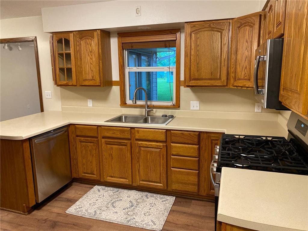 220 S 2nd Street Bird Island MN 55310 7023883 image4