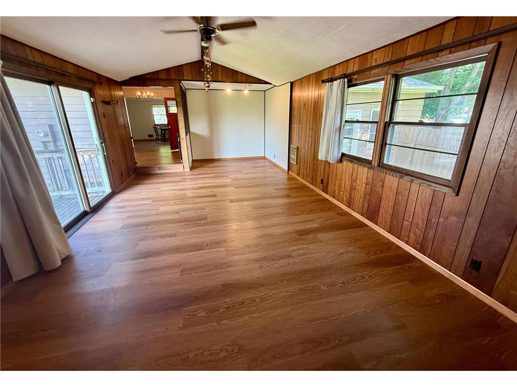 220 S 4th Street Bird Island MN 55310 7090183 image12