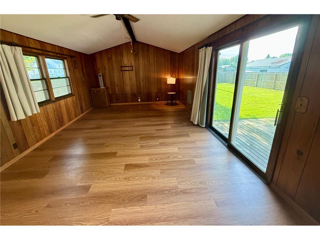 220 S 4th Street Bird Island MN 55310 7090183 image5