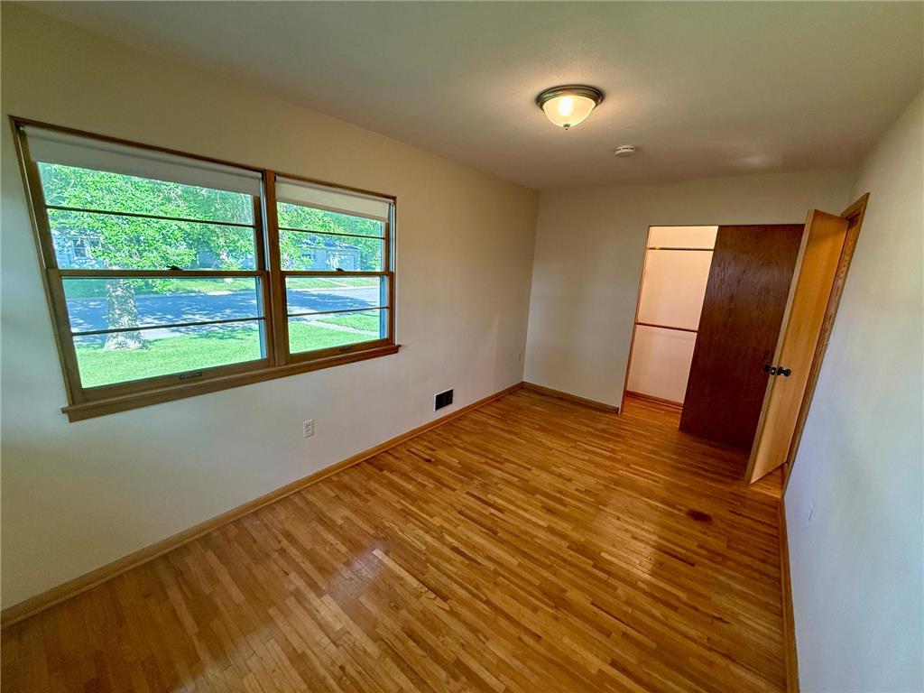 220 S 4th Street Bird Island MN 55310 7090183 image9