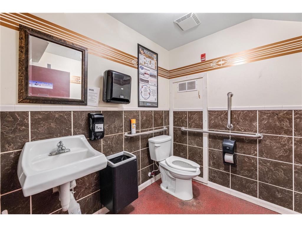 220 S Mill Street Rushford MN 55971 7036700 image22