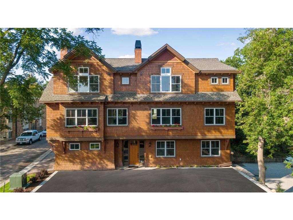 220 School Avenue #300 Excelsior MN 55331 6457929 image1