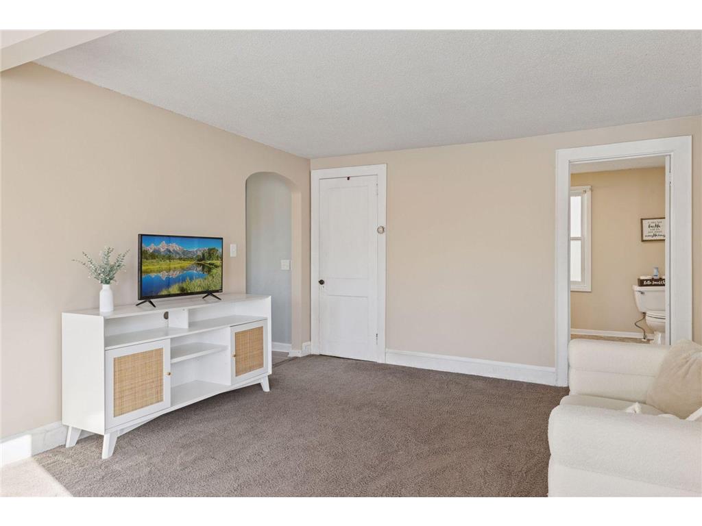 220 St Peter Street Loretto MN 55357 6800663 image22