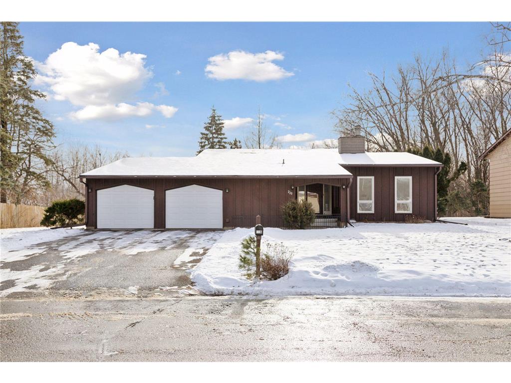 220 Transit Avenue Roseville MN 55113 6643579 image1