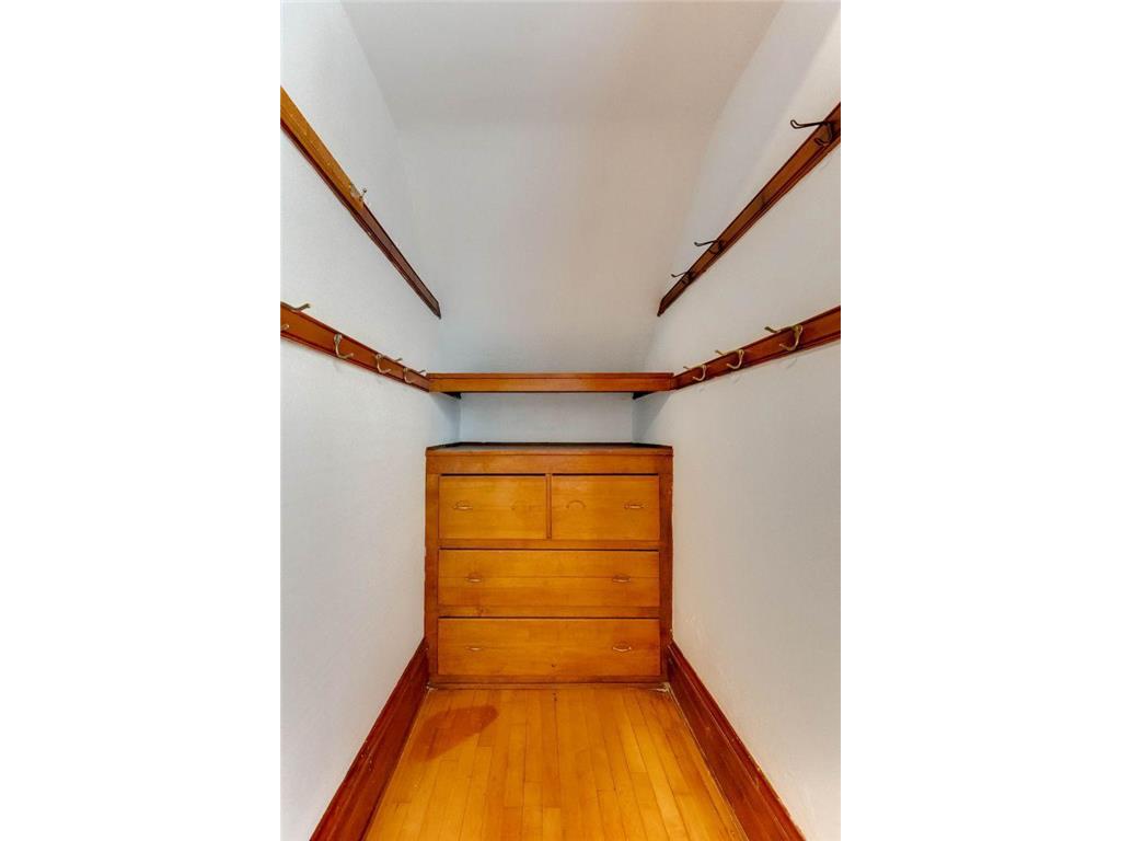 220 W 33rd Street Minneapolis MN 55408 6824747 image16