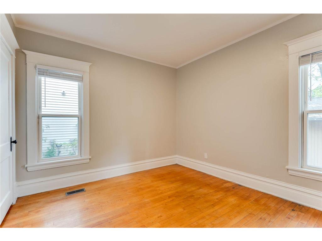 220 W 33rd Street Minneapolis MN 55408 6824747 image17