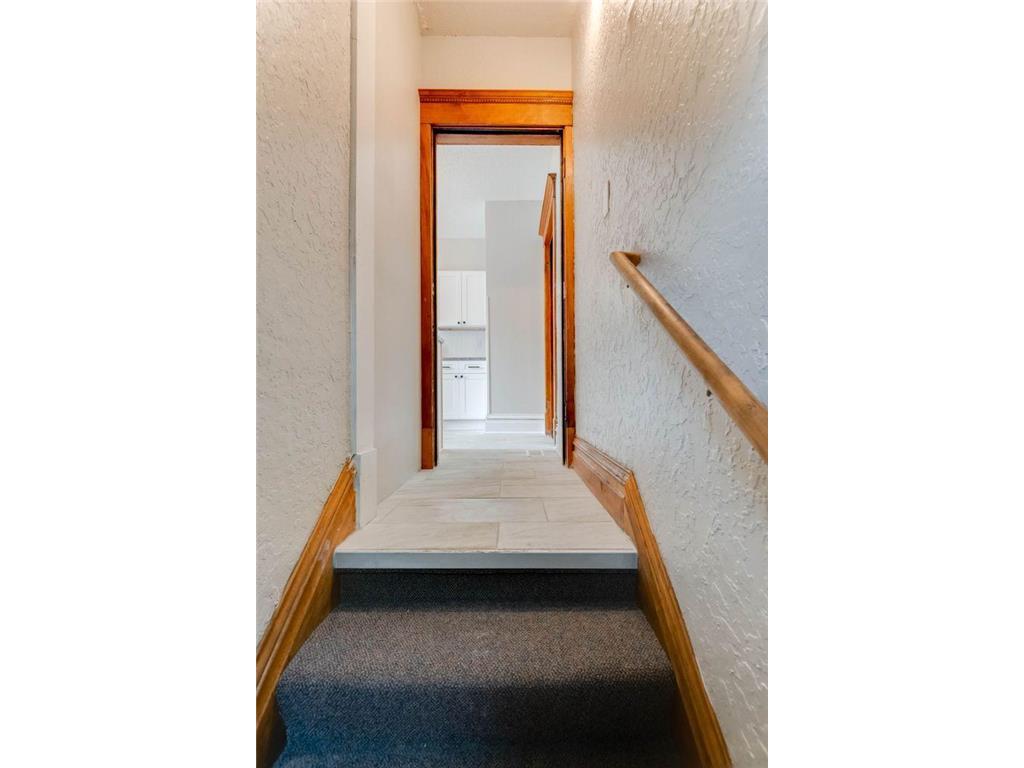 220 W 33rd Street Minneapolis MN 55408 6824747 image20