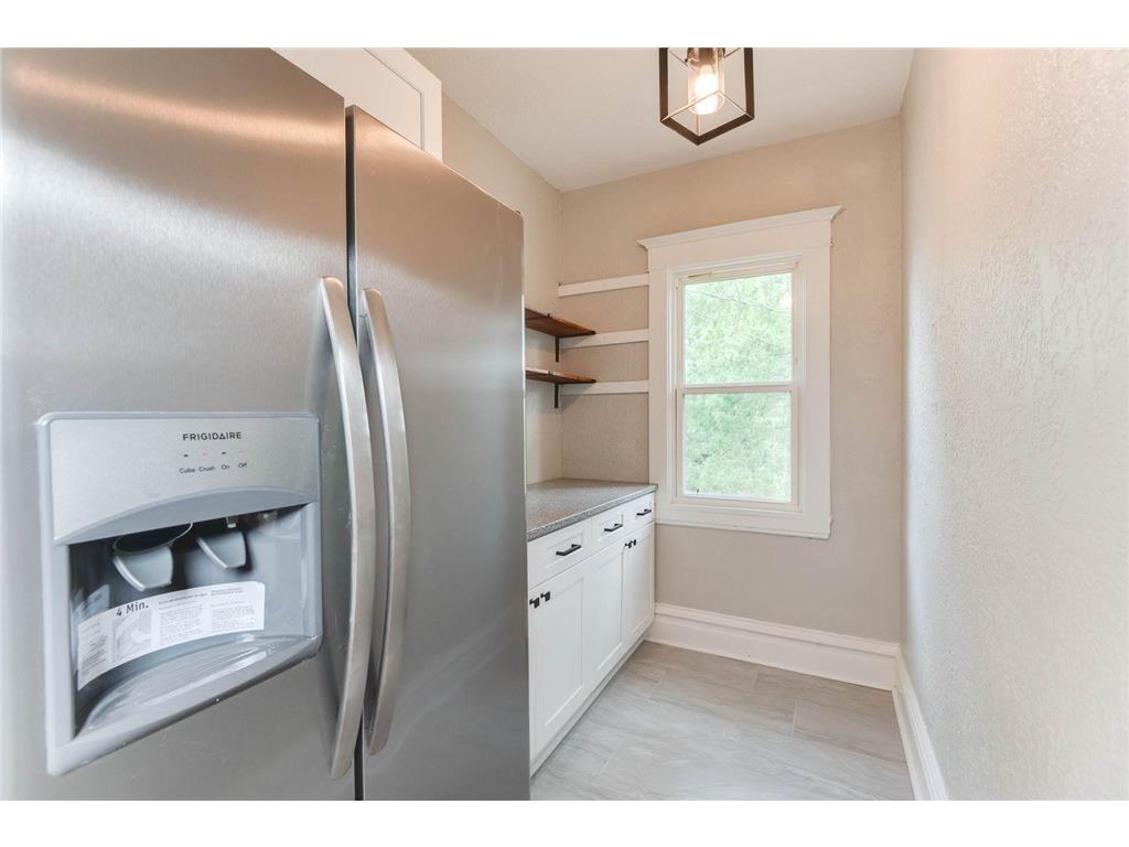 220 W 33rd Street Minneapolis MN 55408 6824747 image39