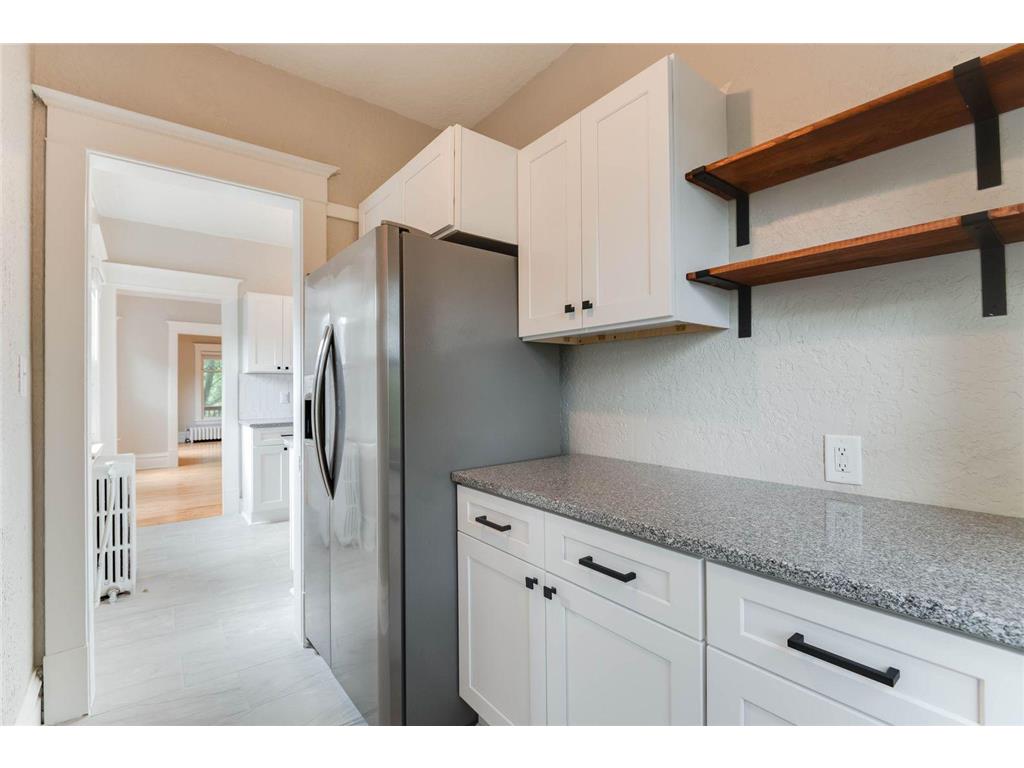 220 W 33rd Street Minneapolis MN 55408 6824747 image40