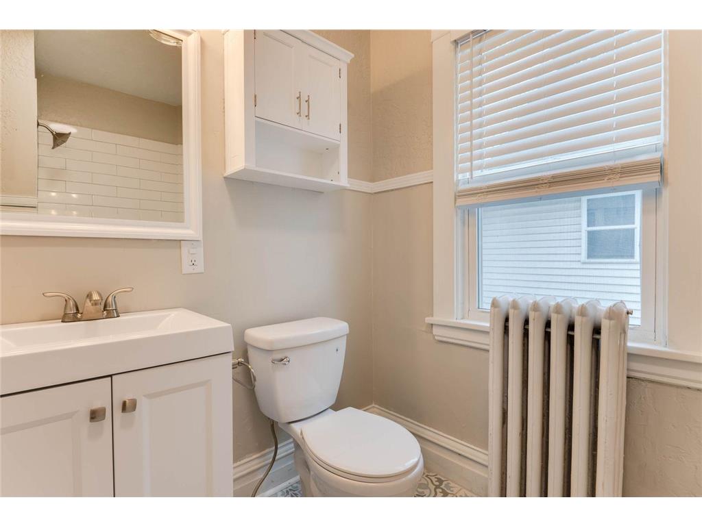 220 W 33rd Street Minneapolis MN 55408 6824747 image43