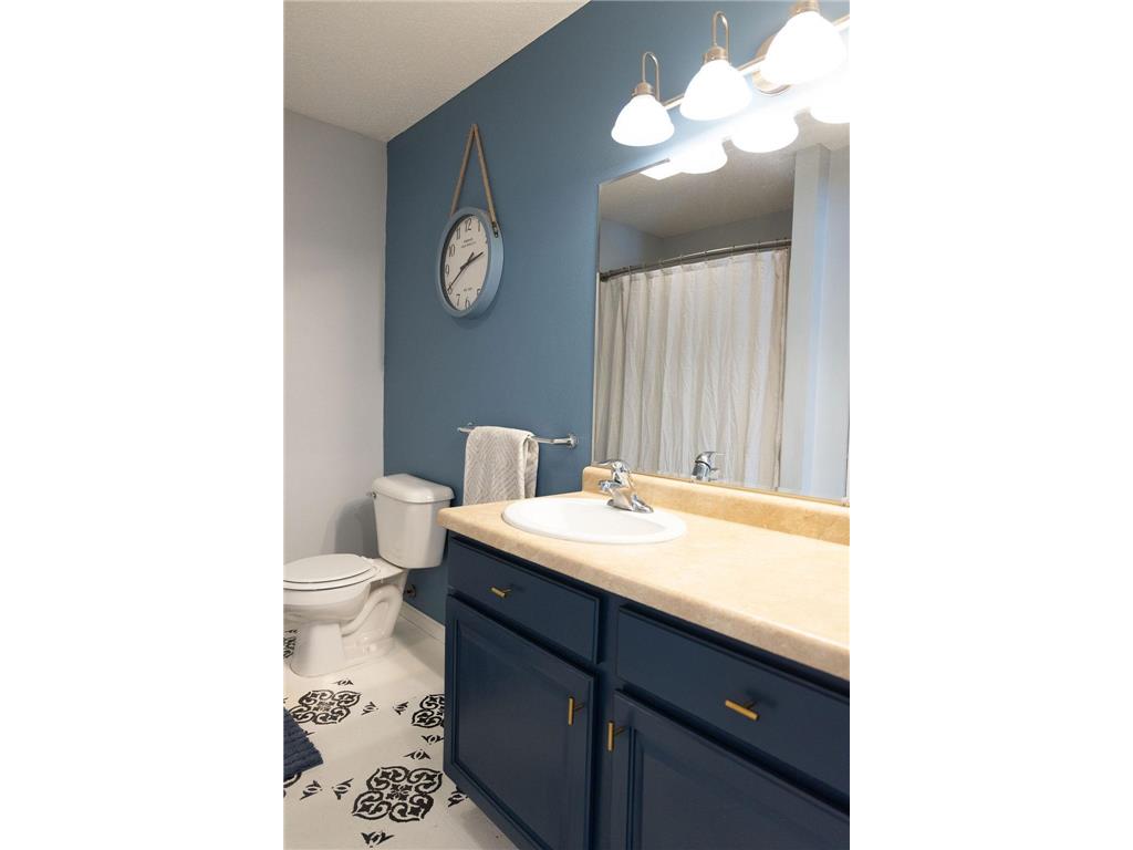 220 W Hill Street Vergas MN 56587 7040341 image15