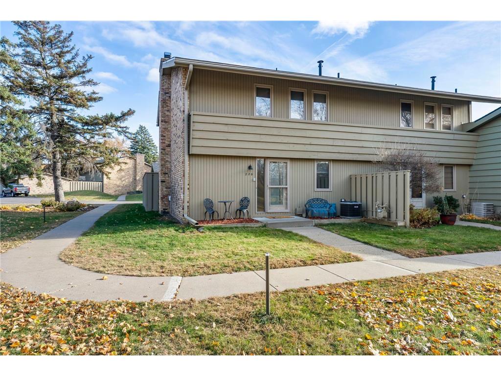 220 Windsor Lane New Brighton MN 55112 6815872 image1