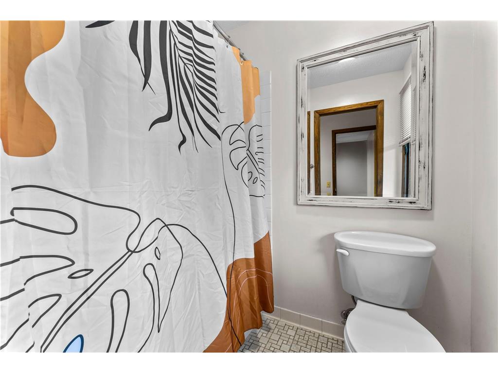 220 Windsor Lane New Brighton MN 55112 6815872 image35