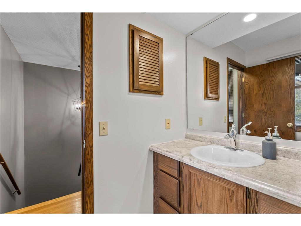 220 Windsor Lane New Brighton MN 55112 6815872 image36