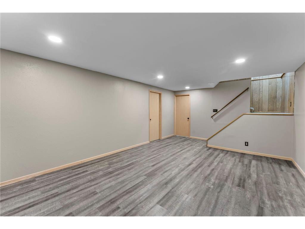 220 Windsor Lane New Brighton MN 55112 6815872 image40