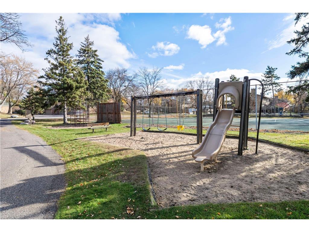 220 Windsor Lane New Brighton MN 55112 6815872 image58