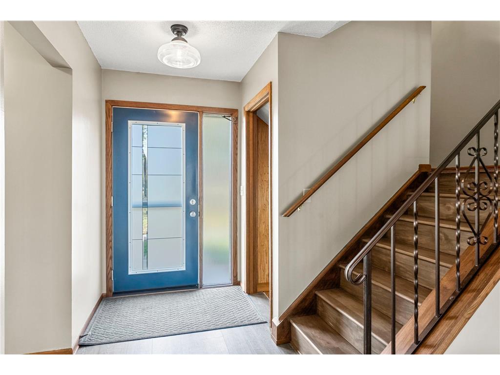 220 Windsor Lane New Brighton MN 55112 6815872 image9