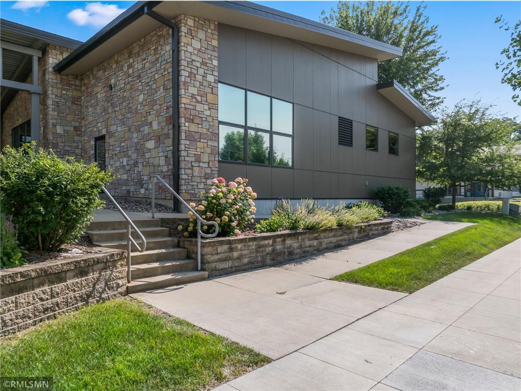 2200 2nd Street SW Rochester MN 55902 6767271 image3