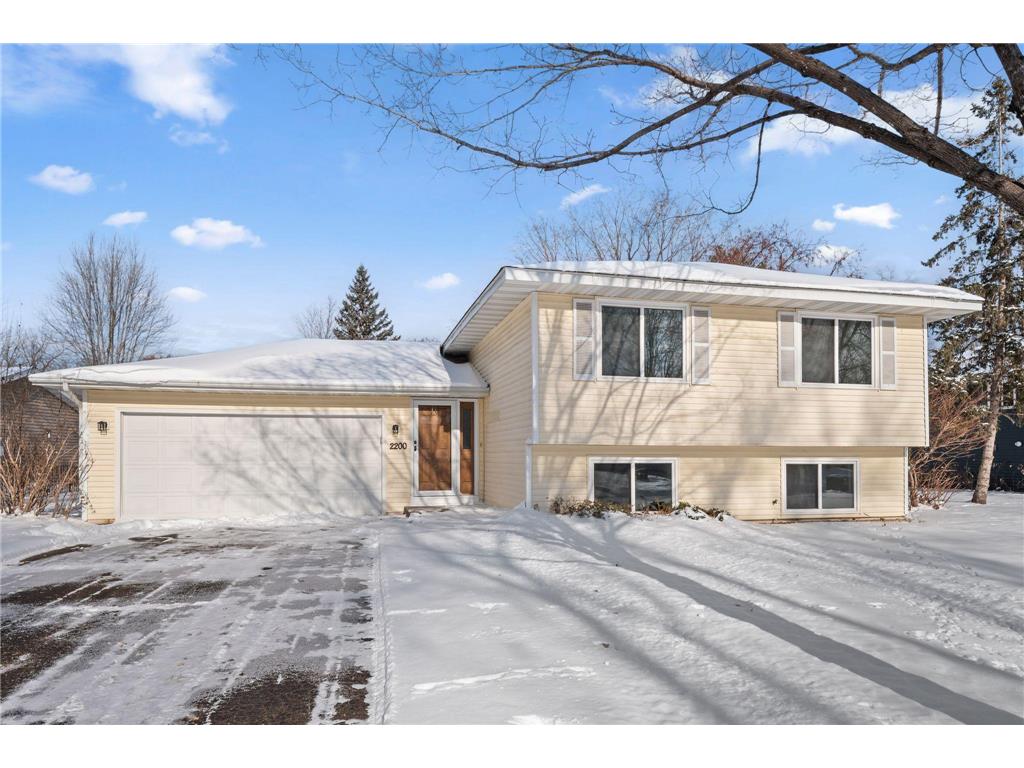 2200 74th Avenue N Brooklyn Park MN 55444 7011324 image1