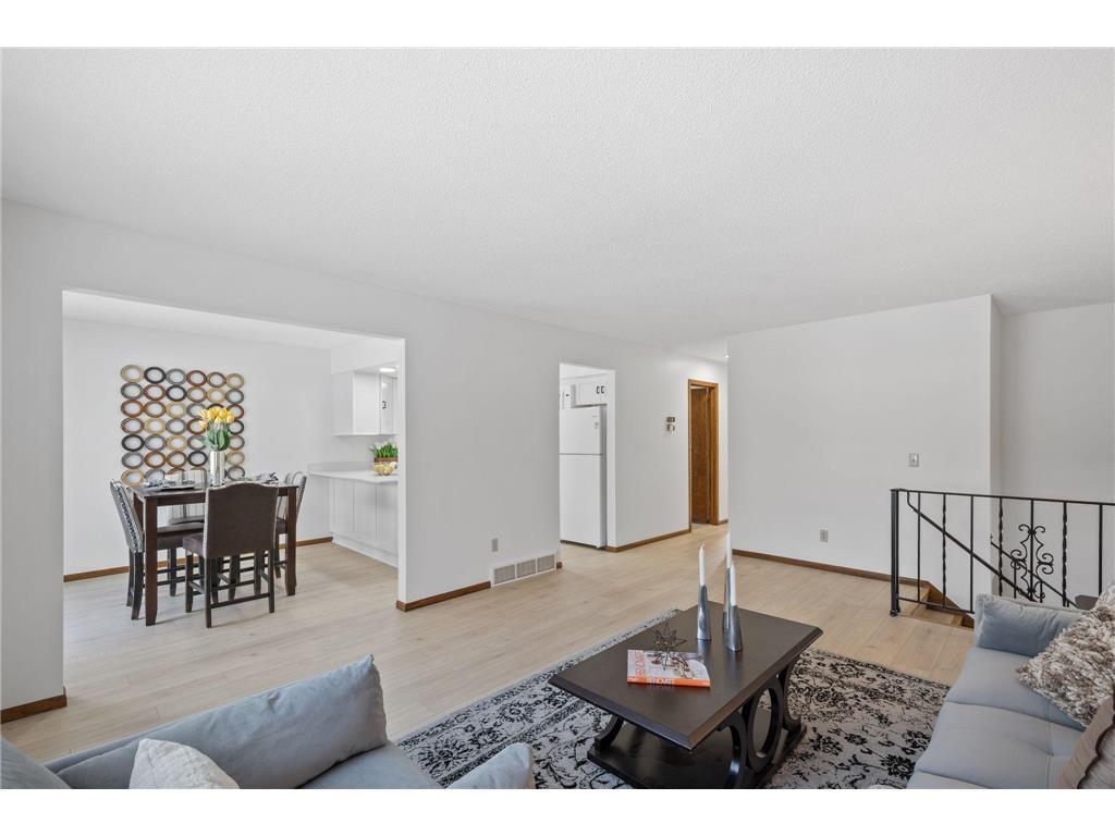 2200 74th Avenue N Brooklyn Park MN 55444 7011324 image15