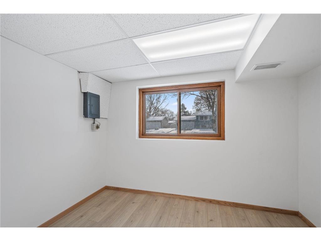 2200 74th Avenue N Brooklyn Park MN 55444 7011324 image26