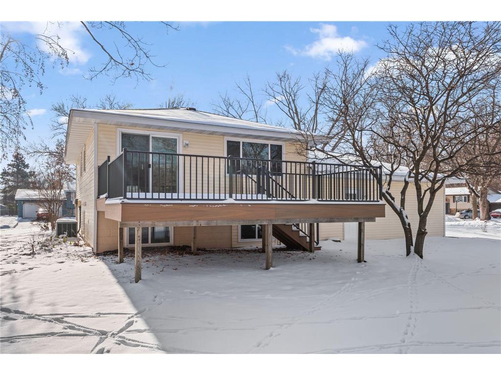 2200 74th Avenue N Brooklyn Park MN 55444 7011324 image3