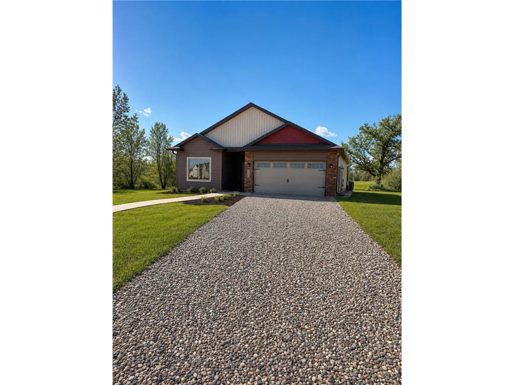 2200 Bunker Boulevard Rush City MN 55069 7063894 image1