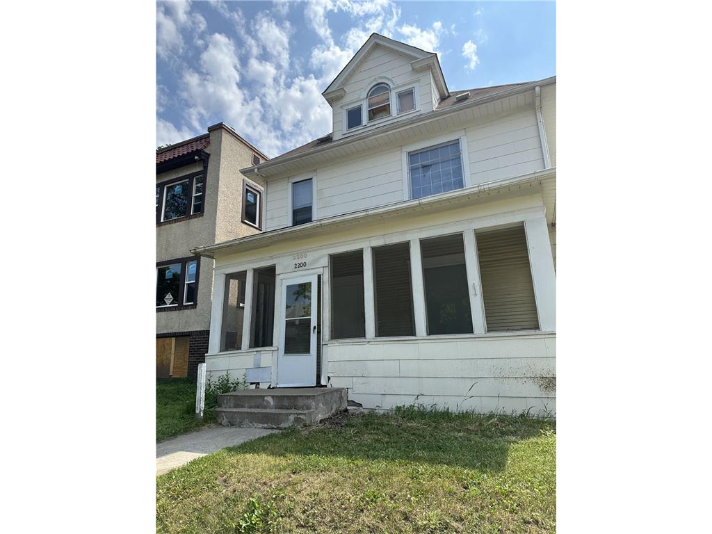 2200 Emerson Avenue N Minneapolis MN 55411 6390864 image1
