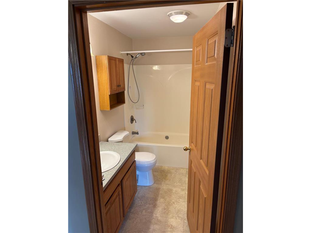 2200 Eunice Drive Albert Lea MN 56007 7081015 image18