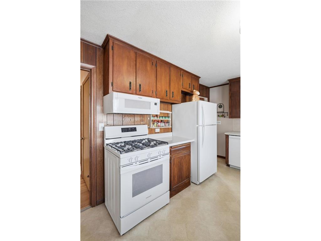 2200 Gardenette Drive S White Bear Lake MN 55110 7011038 image5