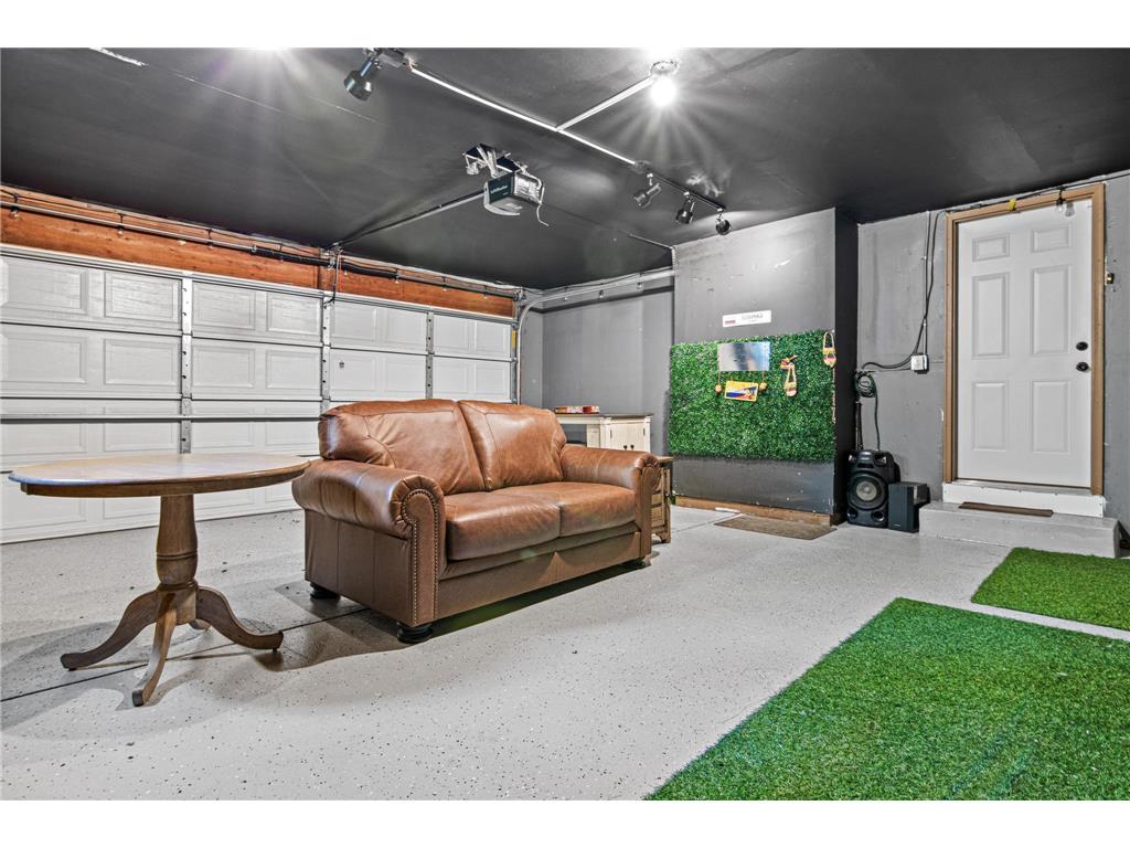 2200 Horizon Road Burnsville MN 55337 6743802 image23