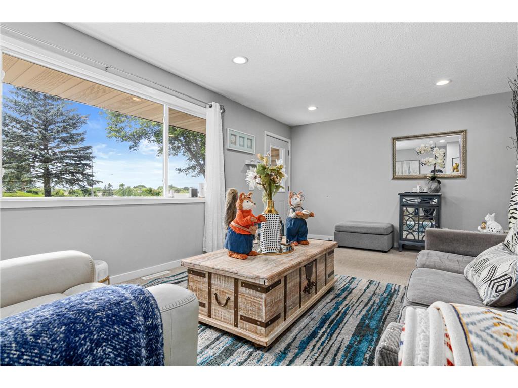 2200 Horizon Road Burnsville MN 55337 6743802 image28