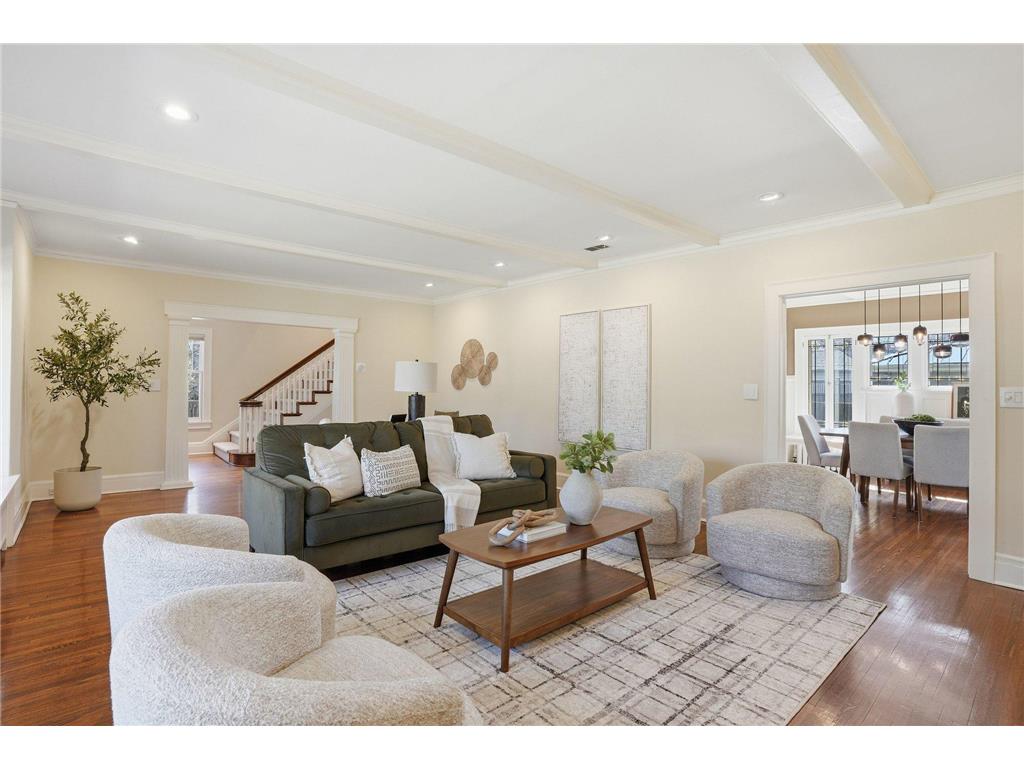 2200 Kenwood Parkway Minneapolis MN 55405 7088858 image11