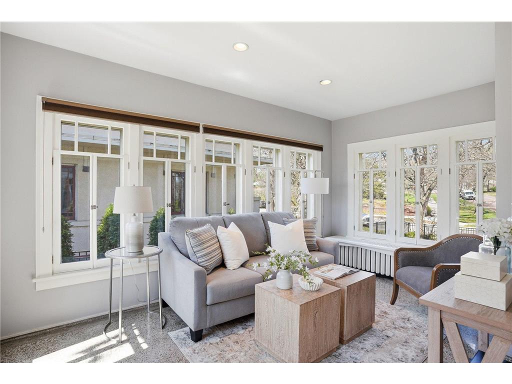 2200 Kenwood Parkway Minneapolis MN 55405 7088858 image21