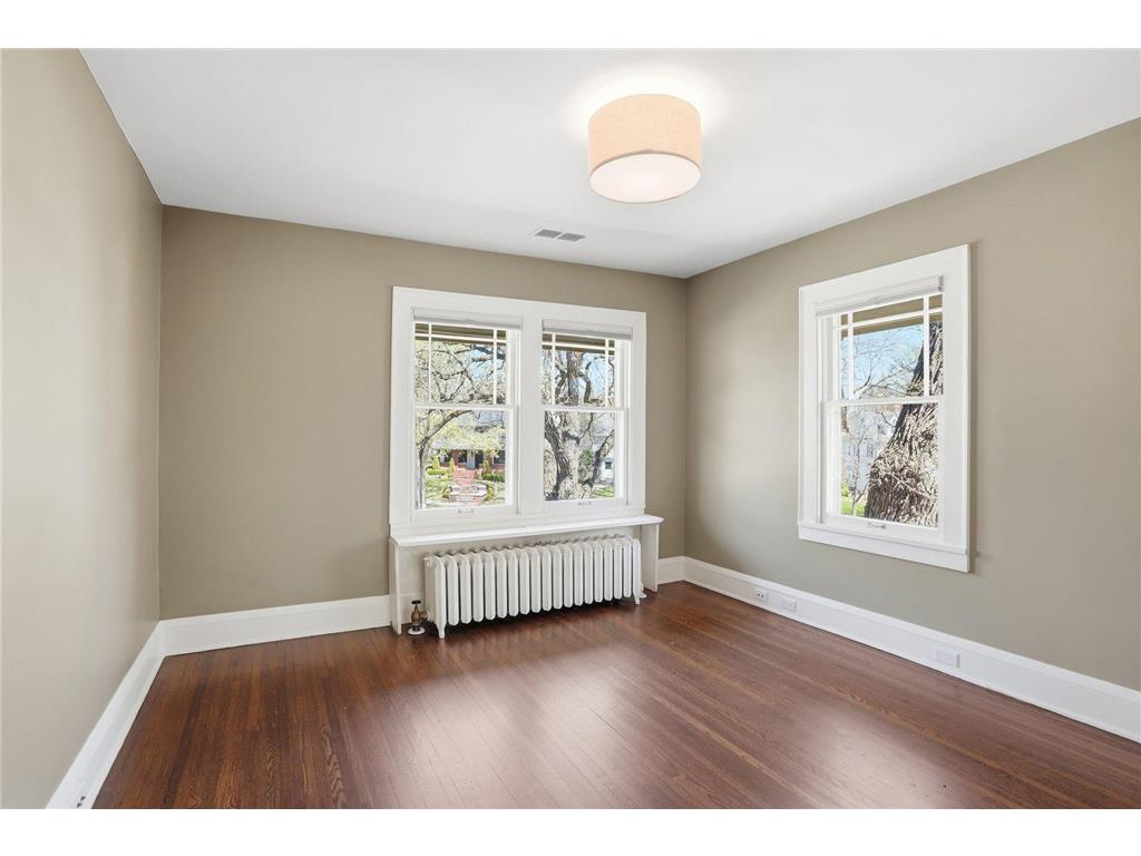 2200 Kenwood Parkway Minneapolis MN 55405 7088858 image29