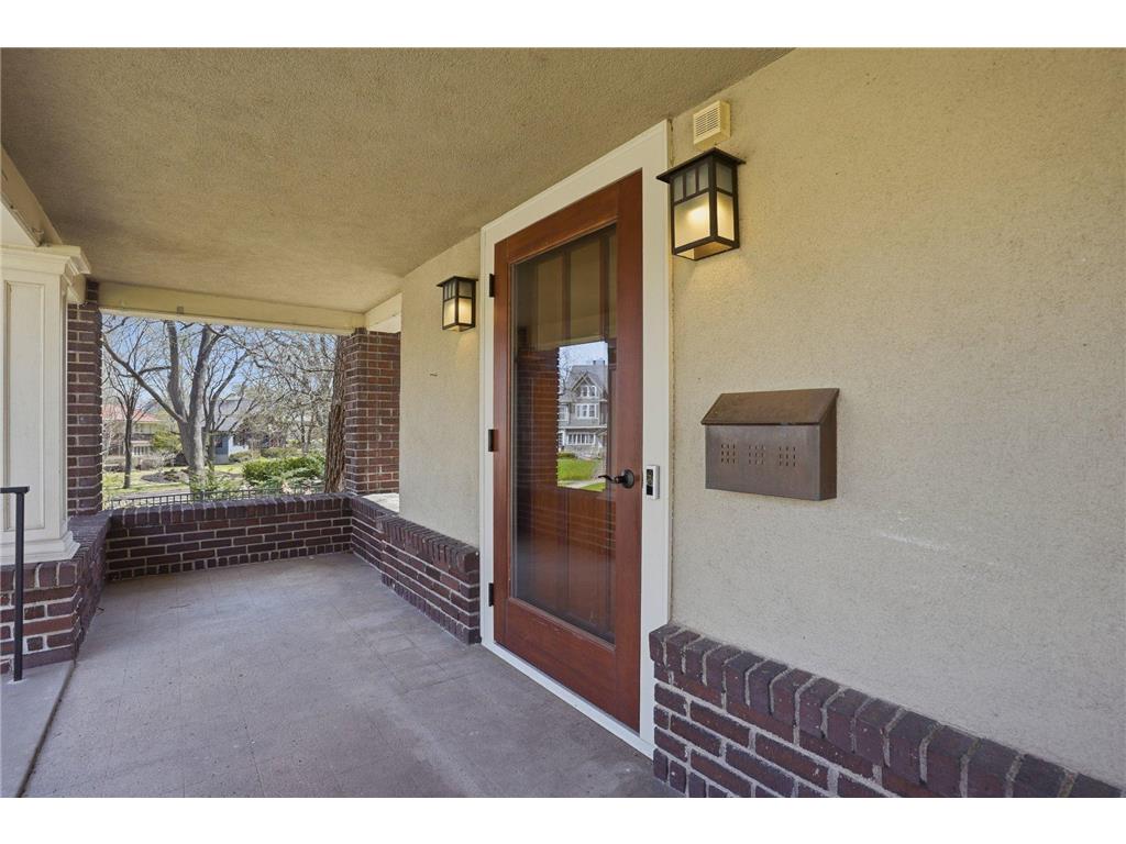 2200 Kenwood Parkway Minneapolis MN 55405 7088858 image40
