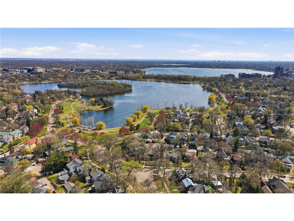 2200 Kenwood Parkway Minneapolis MN 55405 7088858 image42