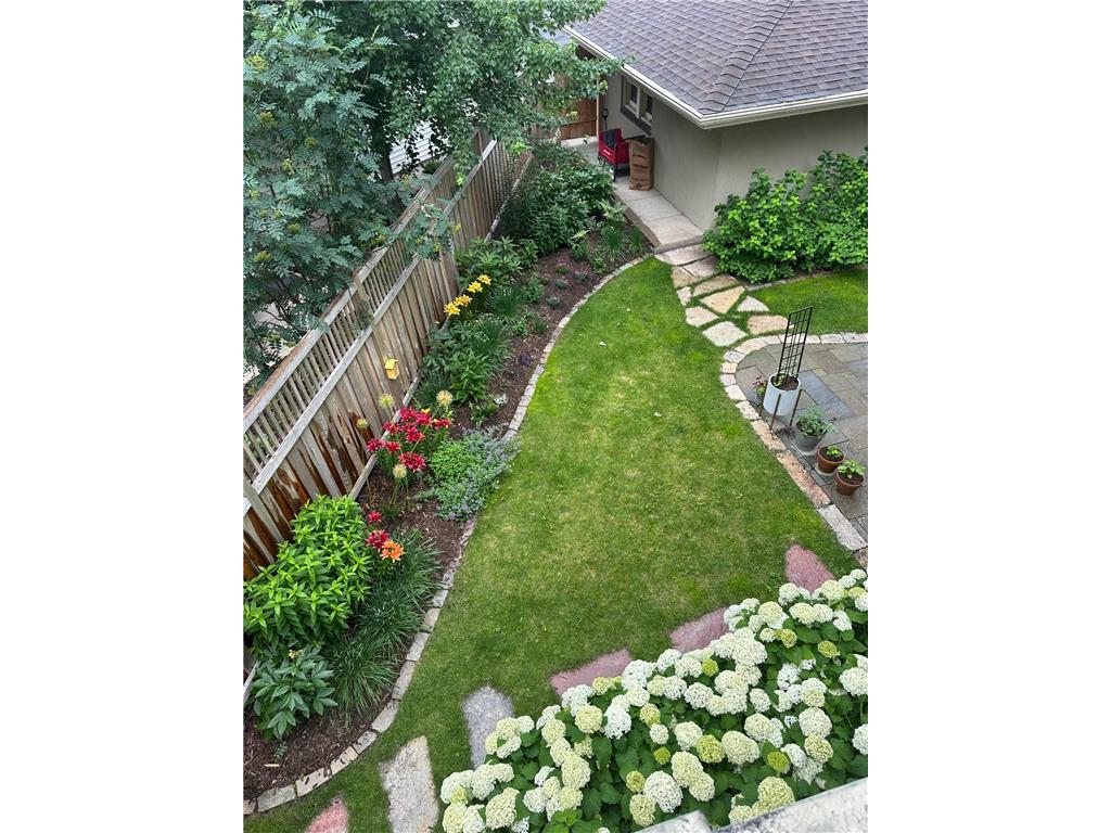 2200 Kenwood Parkway Minneapolis MN 55405 7088858 image45