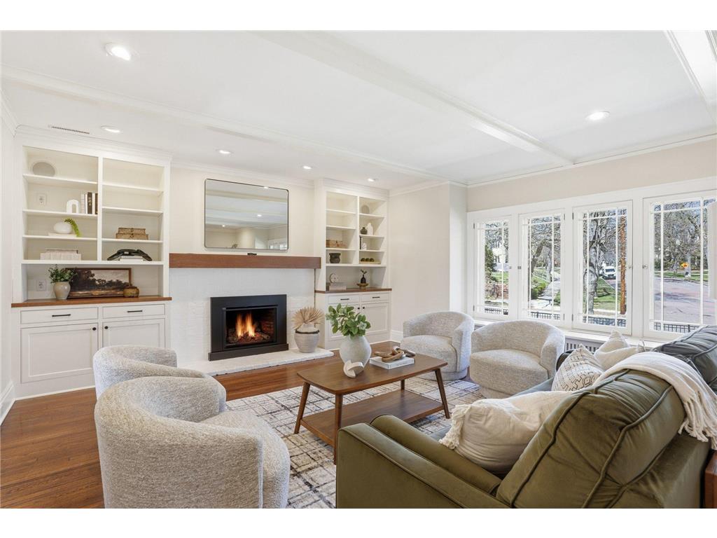 2200 Kenwood Parkway Minneapolis MN 55405 7088858 image9