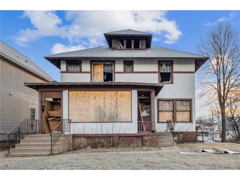 2200 Lyndale Avenue N Minneapolis MN 55411 6473180 image1