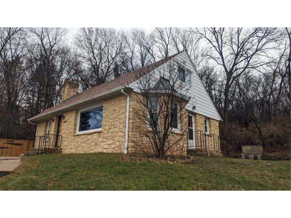 2200 Mayowood Road SW, Rochester, MN, 55902 MLS 6471781 Edina Realty