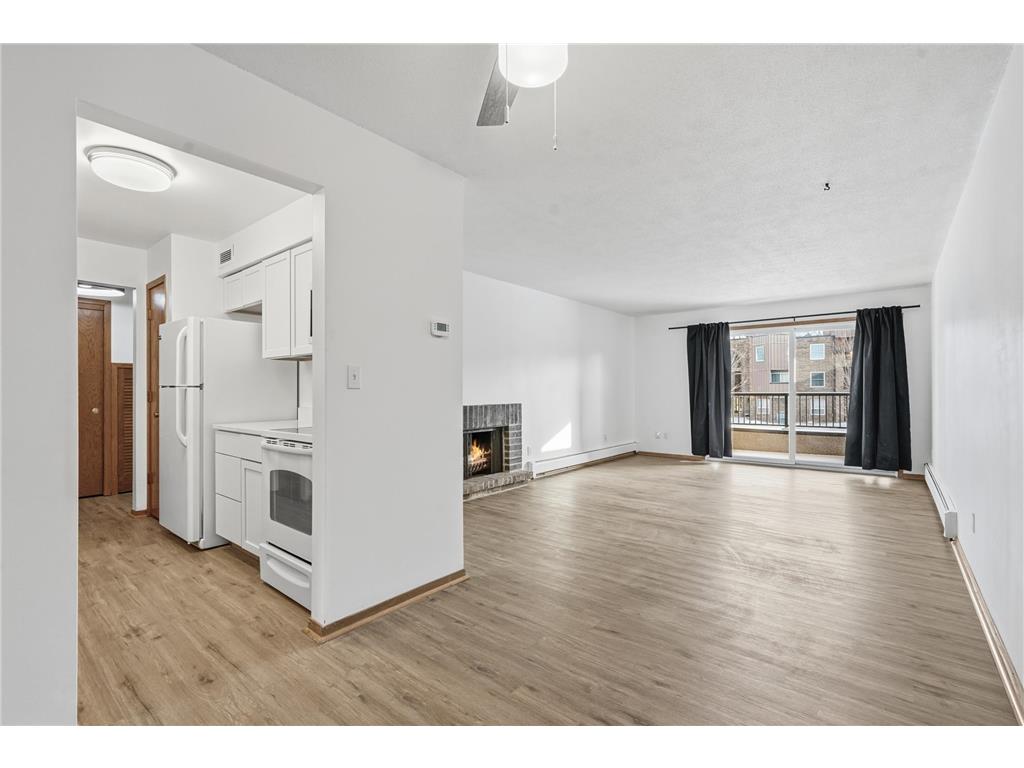 2200 Midland Grove Road #210 Roseville MN 55113 7060685 image10