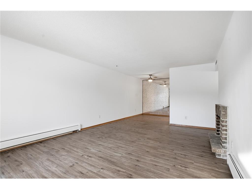 2200 Midland Grove Road #210 Roseville MN 55113 7060685 image14