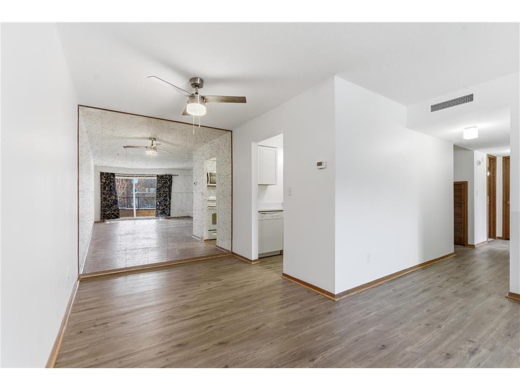 2200 Midland Grove Road #210 Roseville MN 55113 7060685 image17