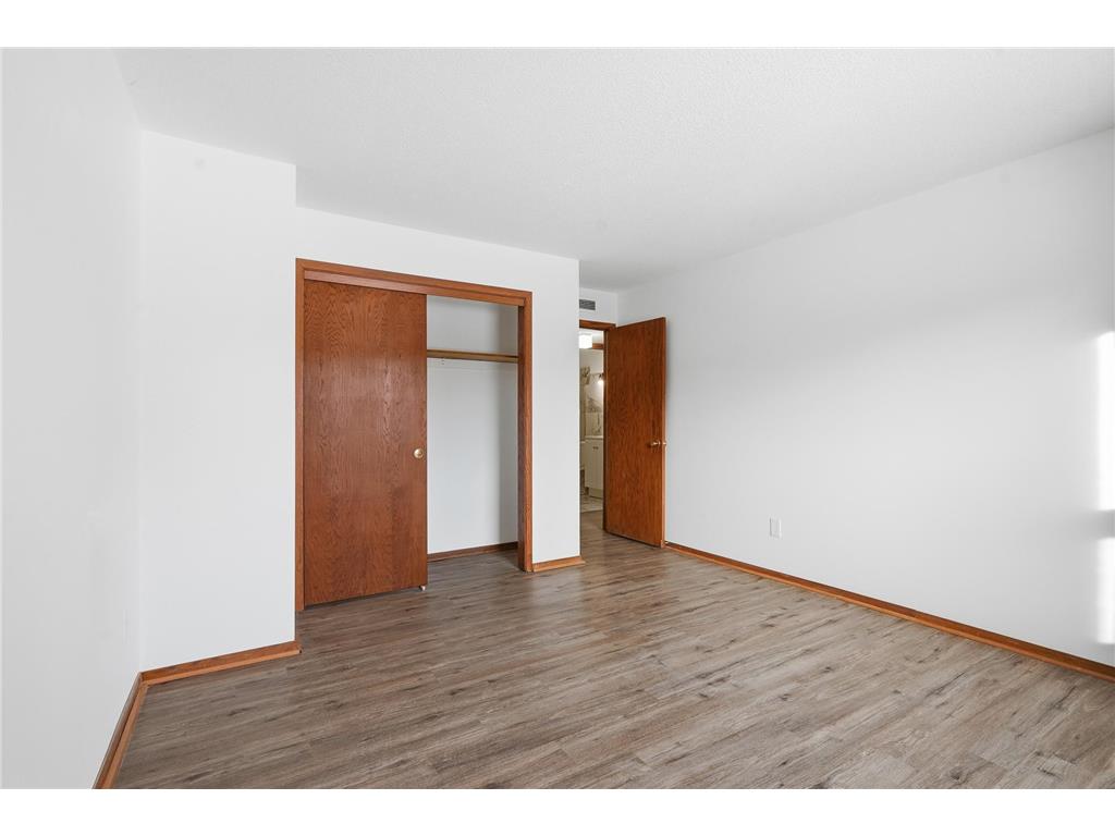 2200 Midland Grove Road #210 Roseville MN 55113 7060685 image26