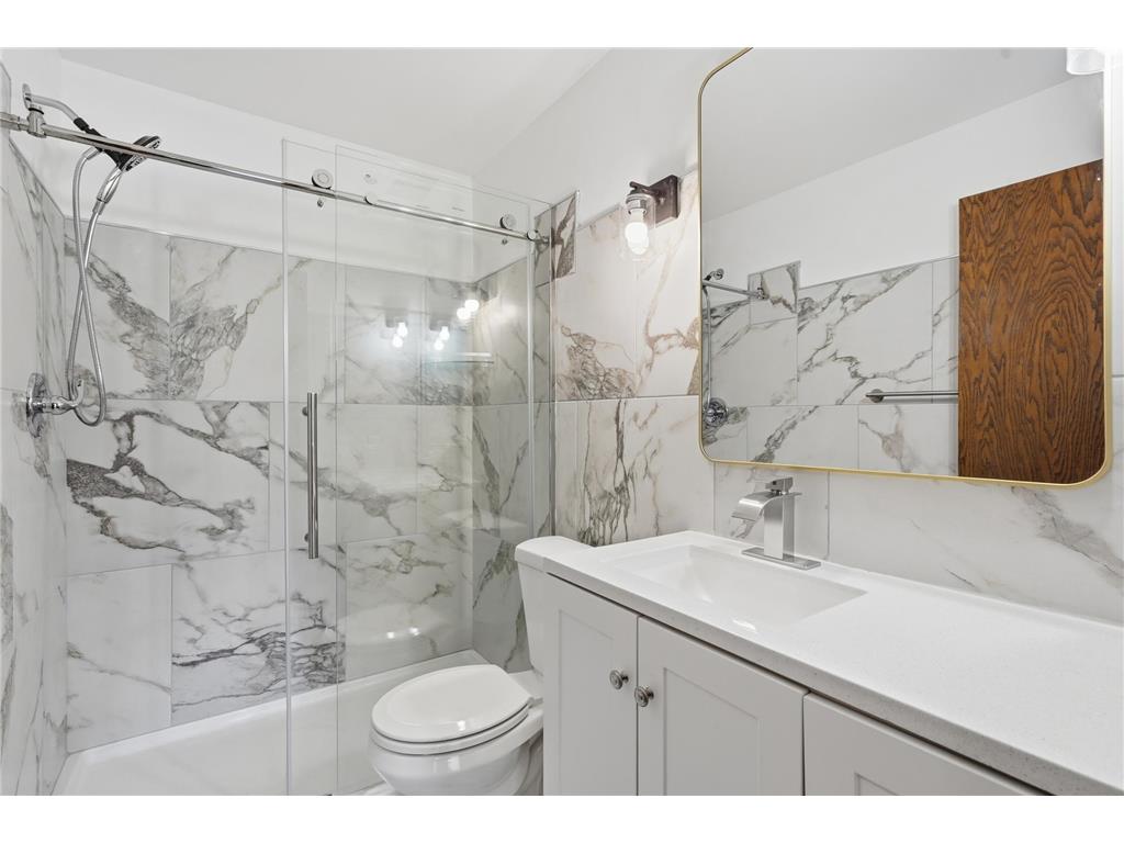2200 Midland Grove Road #210 Roseville MN 55113 7060685 image27