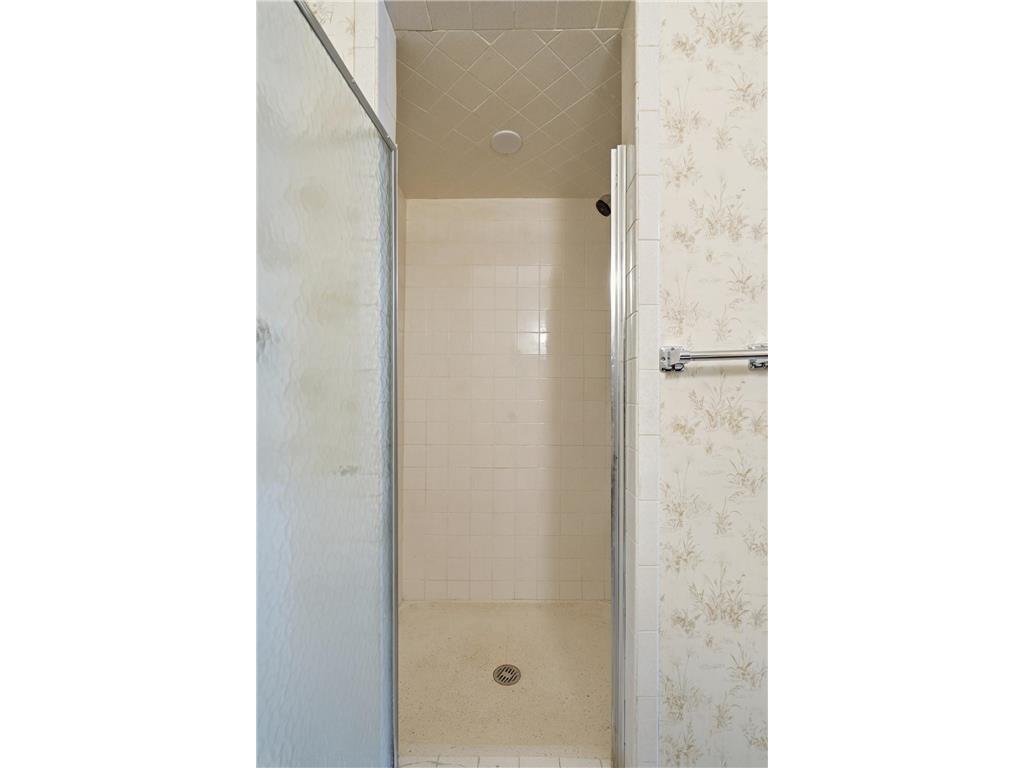 2200 Midland Grove Road #210 Roseville MN 55113 7060685 image37