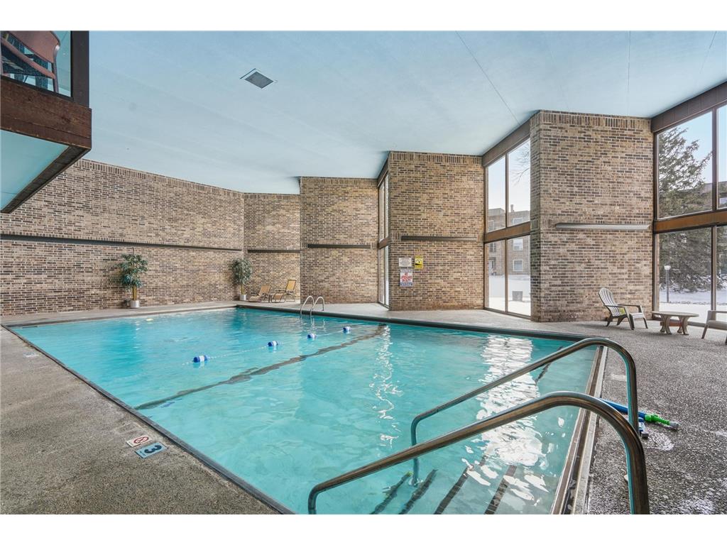 2200 Midland Grove Road #210 Roseville MN 55113 7060685 image8