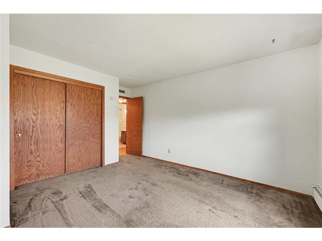 2200 Midland Grove Road #310 Roseville MN 55113 7049898 image13