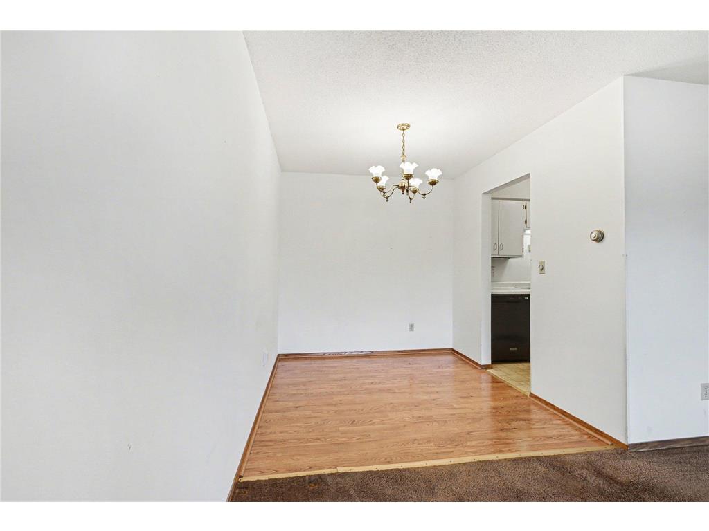 2200 Midland Grove Road #310 Roseville MN 55113 7049898 image14